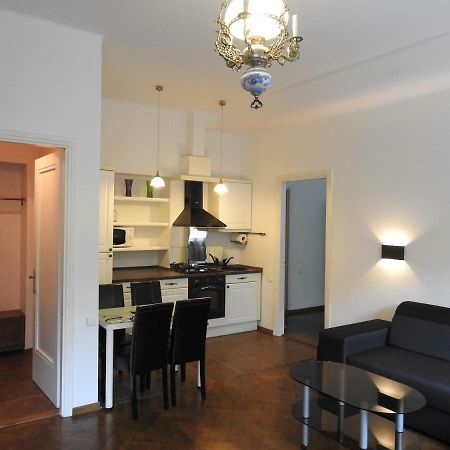 Laisves Aleja Appartement Kaunas Buitenkant foto
