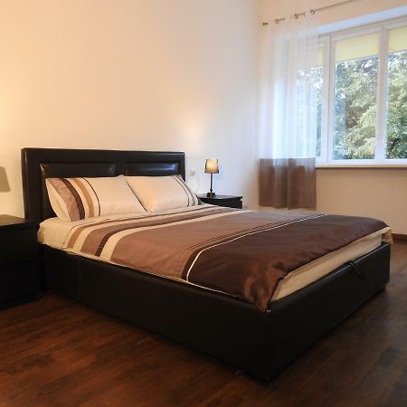 Laisves Aleja Appartement Kaunas Buitenkant foto