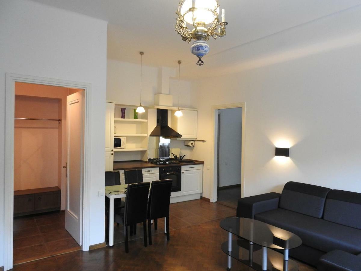Laisves Aleja Appartement Kaunas Buitenkant foto